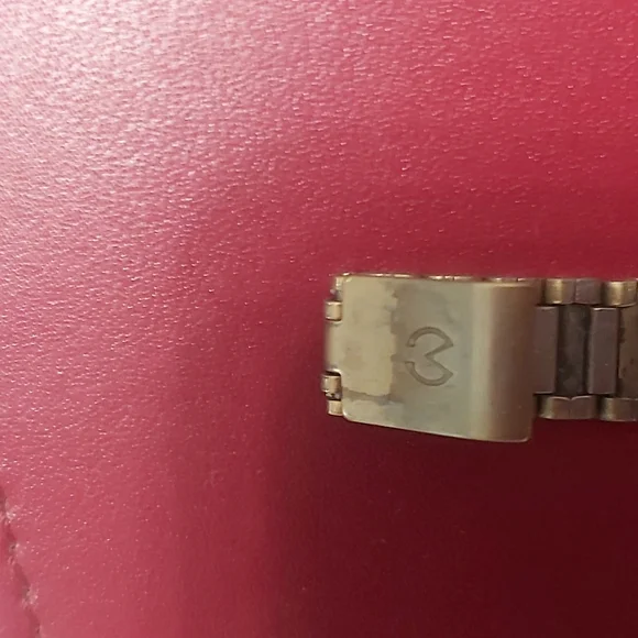 Millenium Gold Ladies Watch - Picture 7 of 8